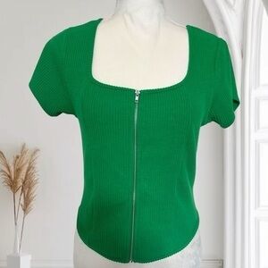 Rue21 Vibrant Green Ribbed Top 🌿🛍️ L